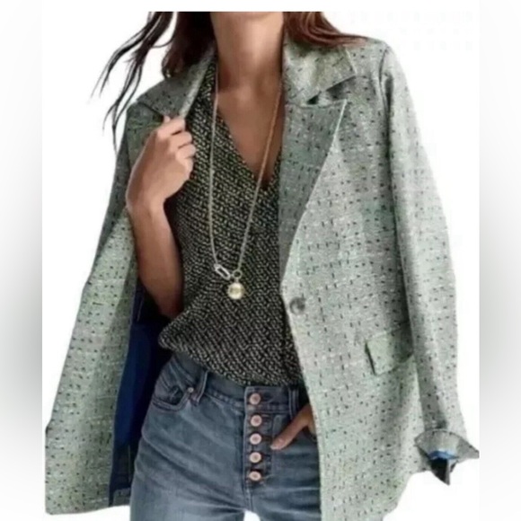 CAbi Jackets & Blazers - Cabi xl Presentation blazer 2023 Collection great condition